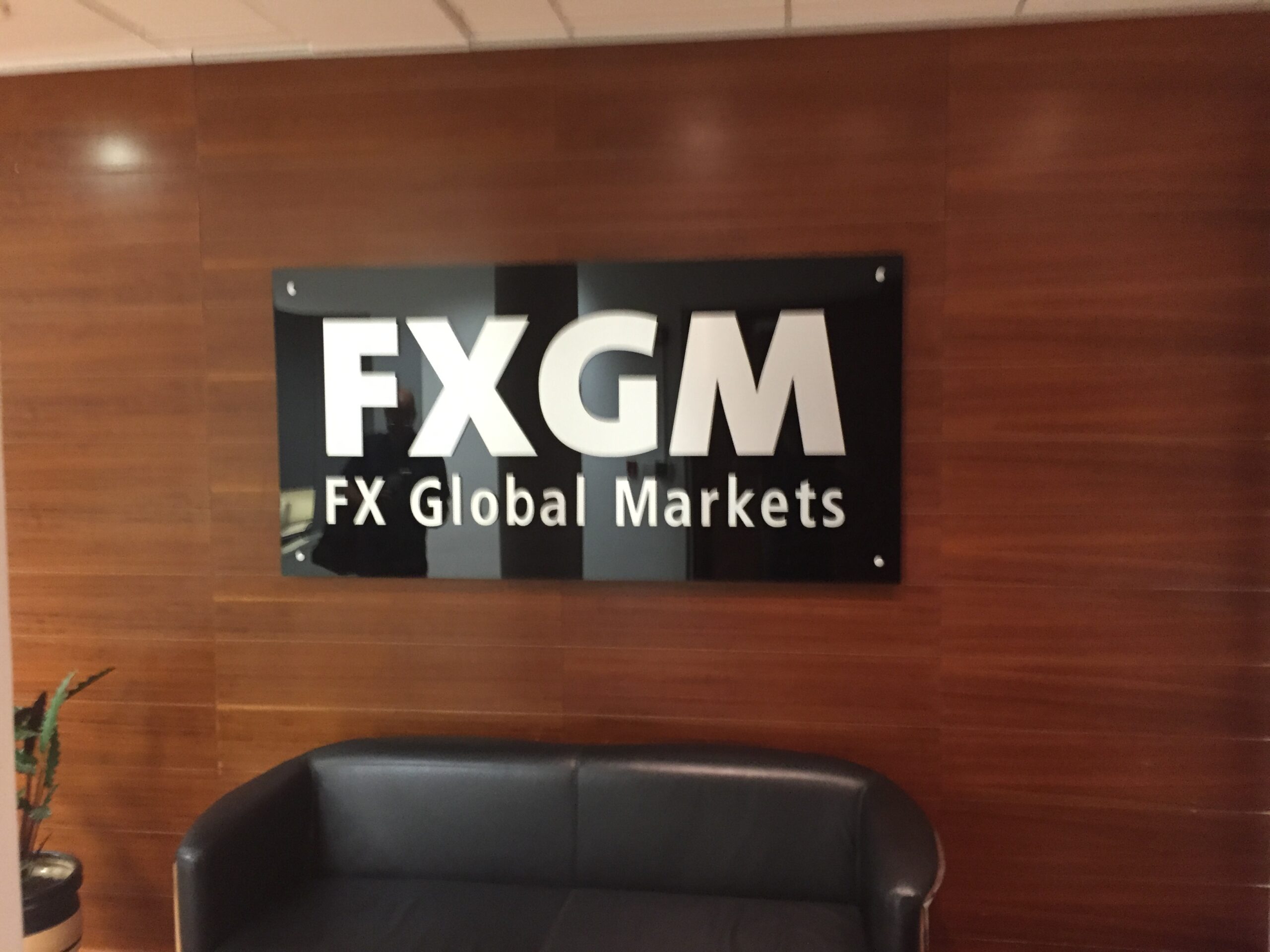 logo FXGM